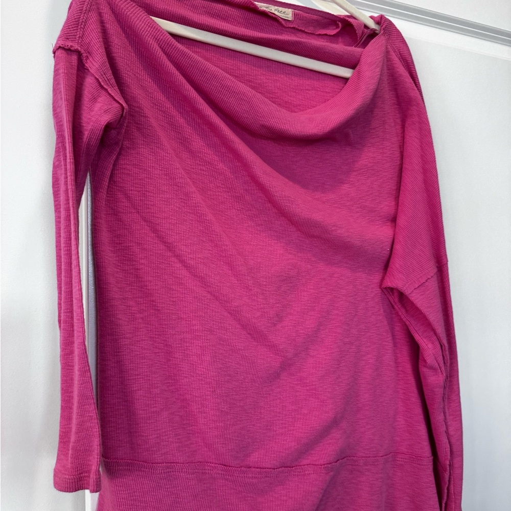 Free People Pink slouch LS top small